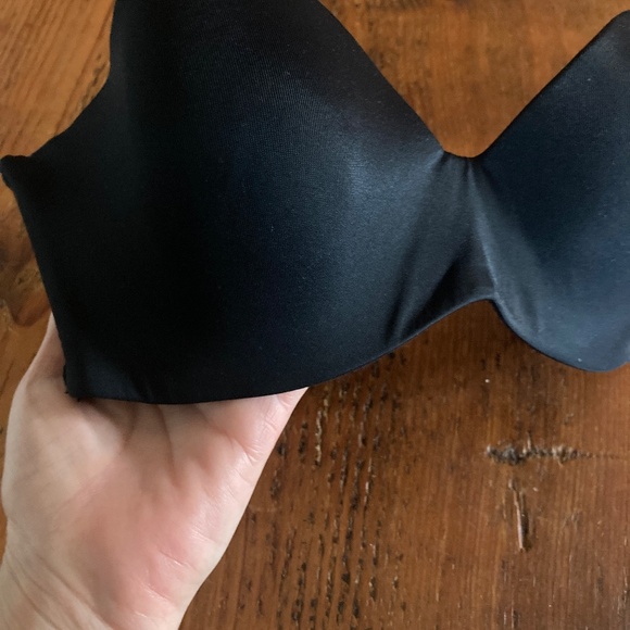 3/$15 Black Strapless Convertible Bra 34B with Underwire - Picture 3 of 10